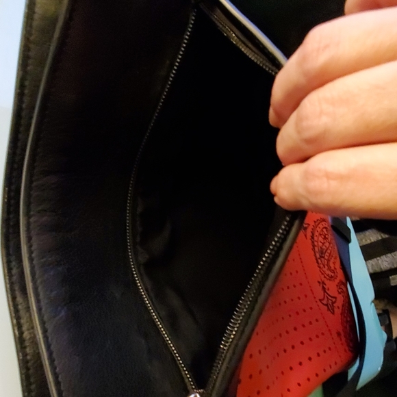 GORGEOUS Authentic Coach bandana print bag - Picture 5 of 8